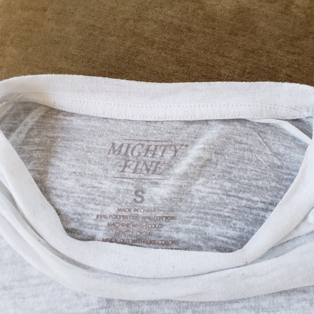 White graphic short sleeve tee - Picture 2 of 4